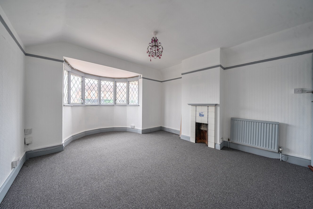 Burnt Ash Hill, Lee, London, SE12 - Kinleigh Folkard & Hayward