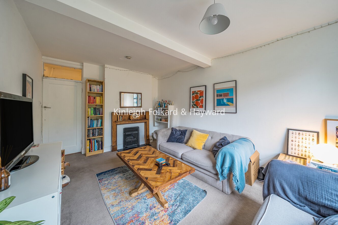 Colney Hatch Lane, Muswell Hill, London, N10