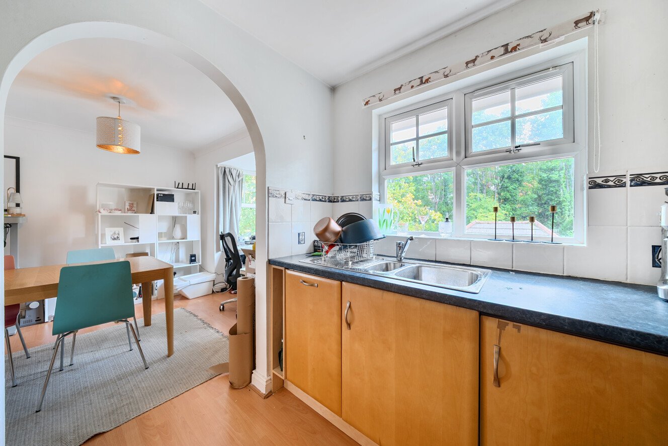 Clockhouse Place, Putney, London, SW15