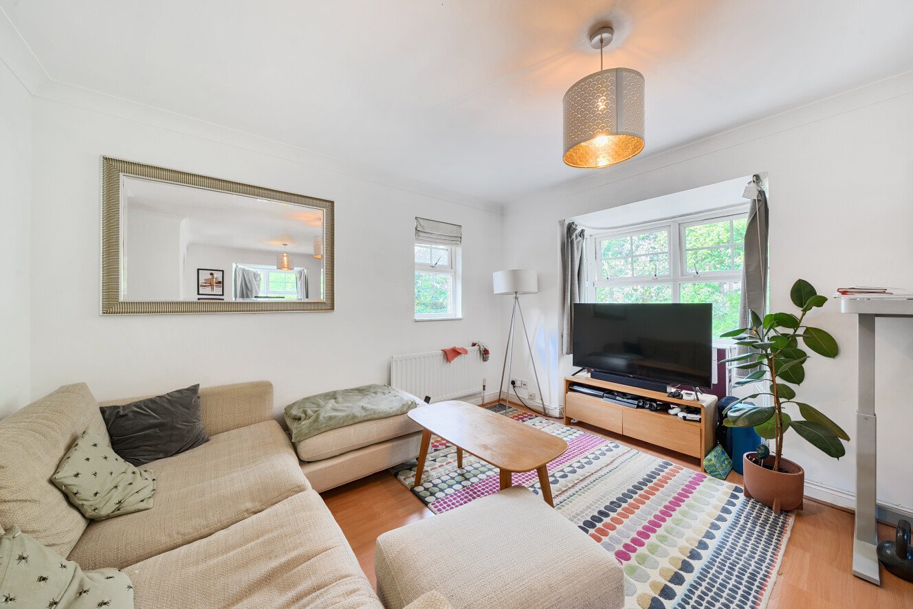 Clockhouse Place, Putney, London, SW15