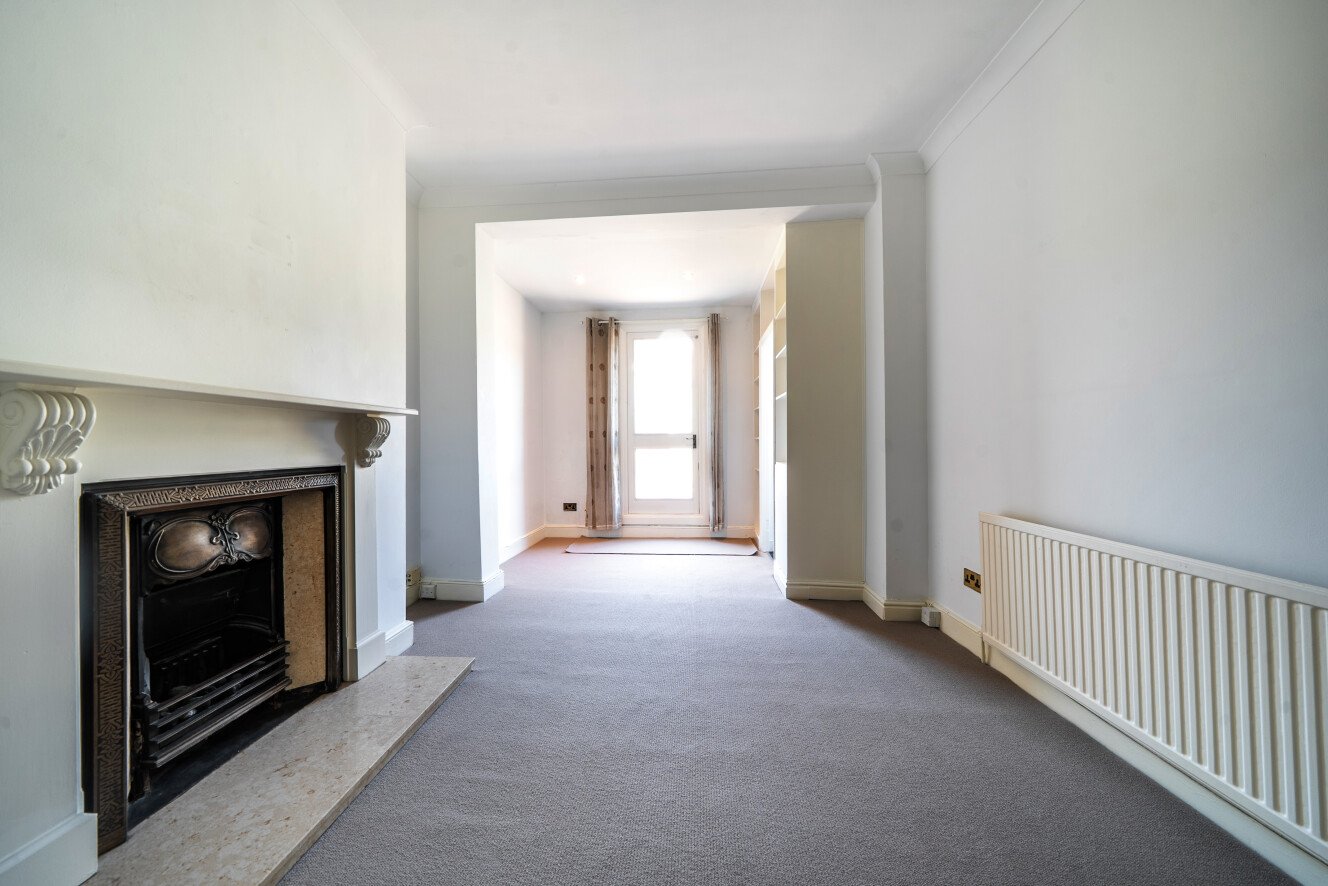 Old York Road, Wandsworth, London, SW18