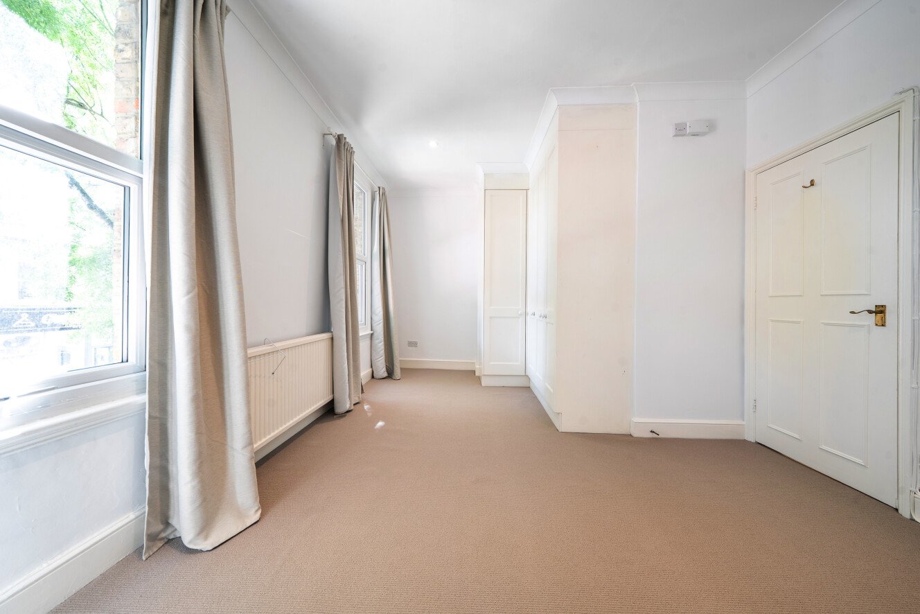 Old York Road, Wandsworth, London, SW18