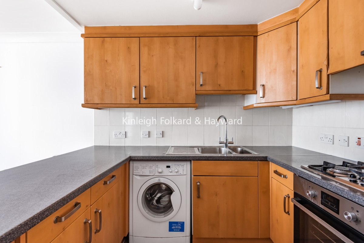 Finch Lodge, Admiral Walk, London, W9