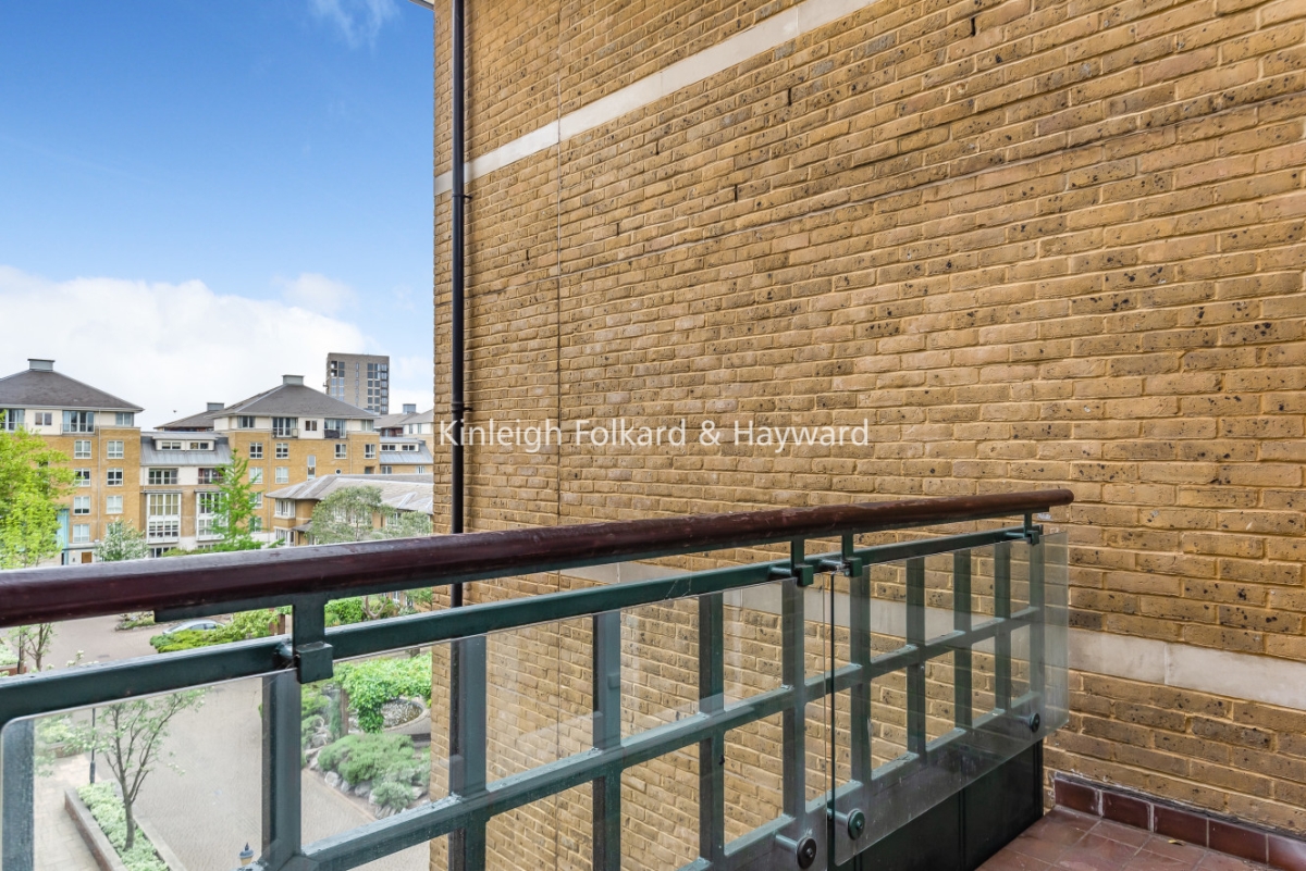 Finch Lodge, Admiral Walk, London, W9