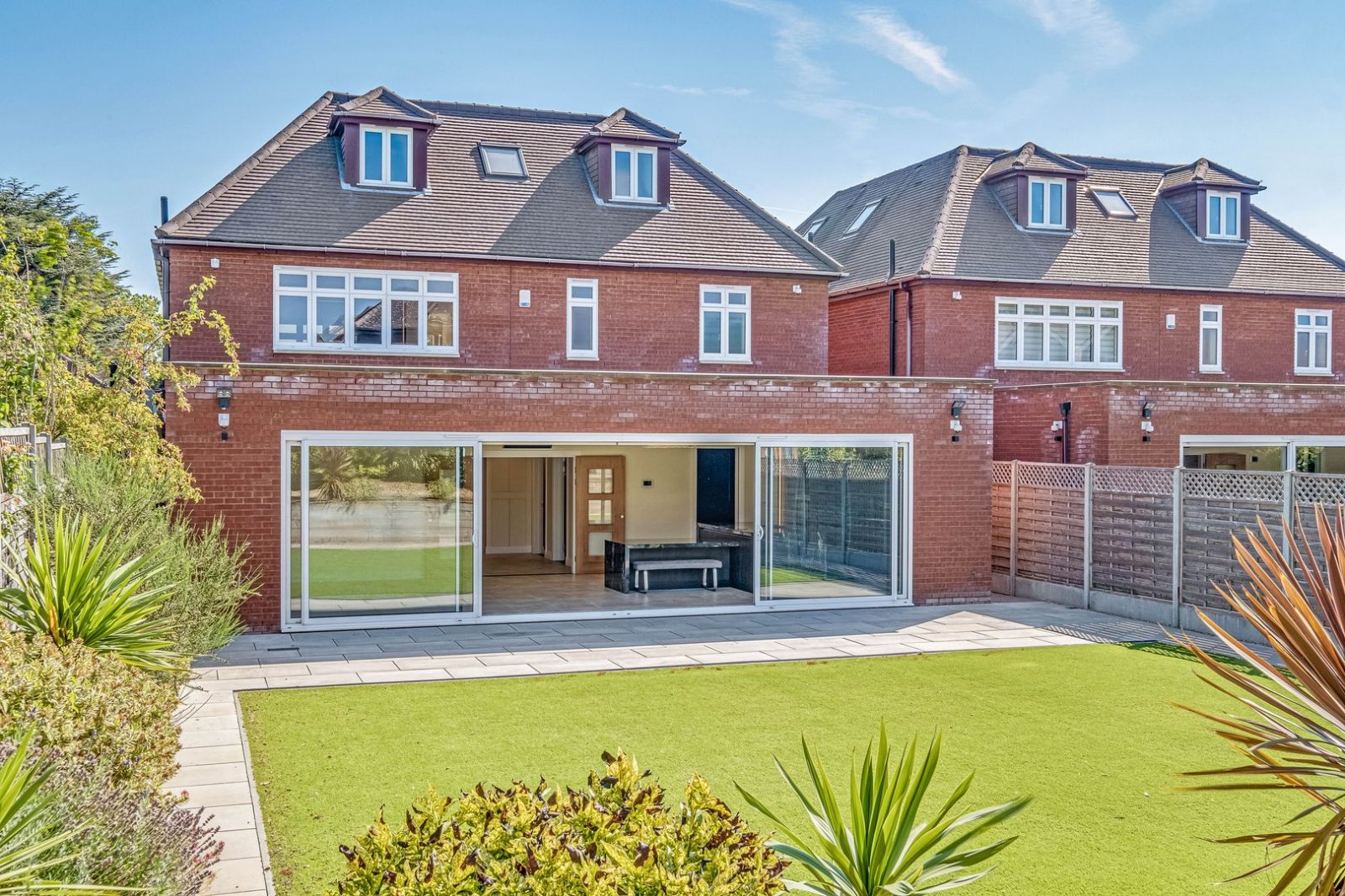 Blakes Avenue, New Malden, Surrey, KT3 - Kinleigh Folkard & Hayward