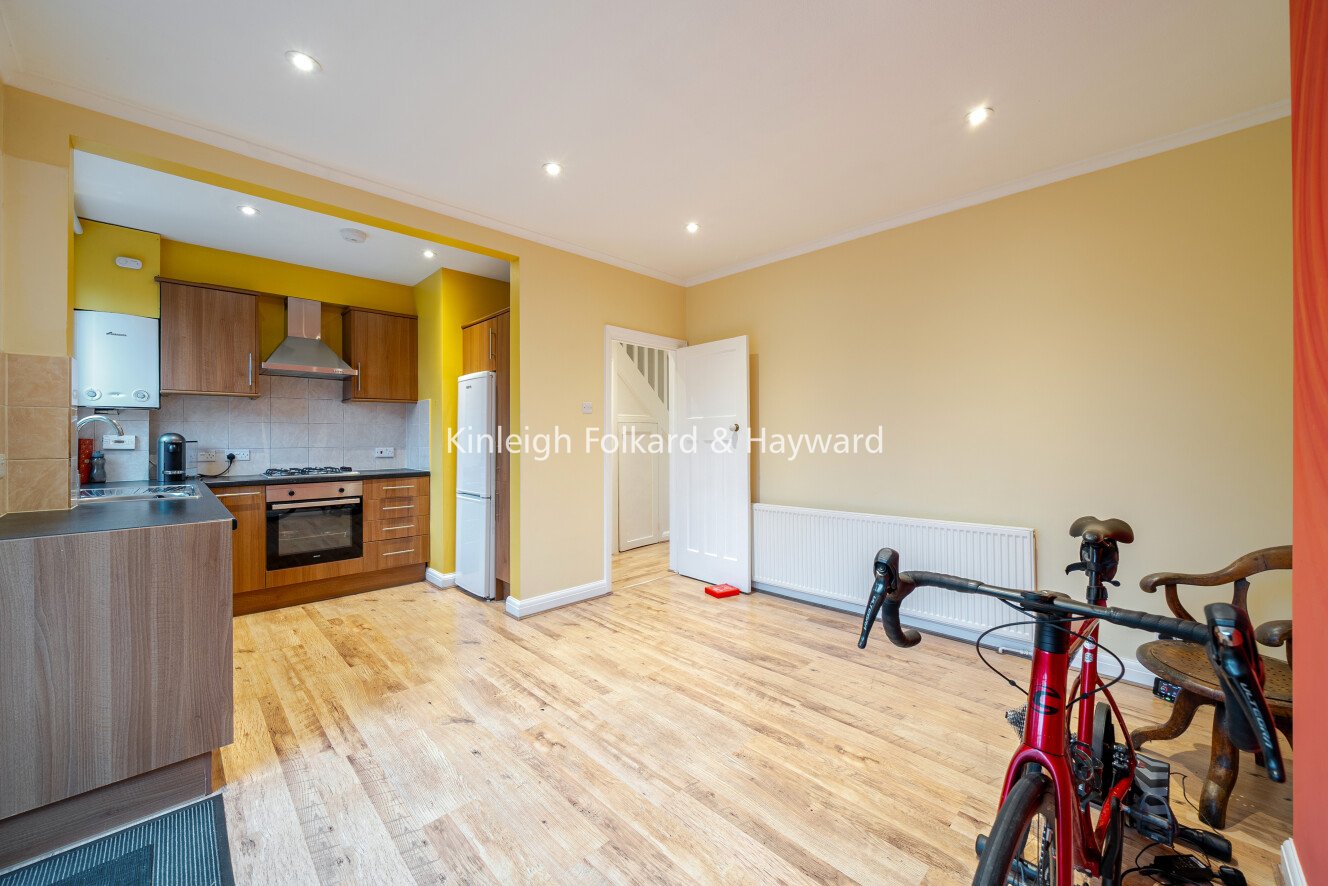 Kingsway, New Malden, KT3 - Kinleigh Folkard & Hayward