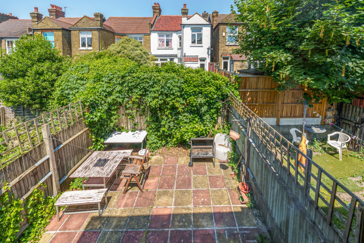 Barcombe Avenue, Streatham Hill, London, SW2