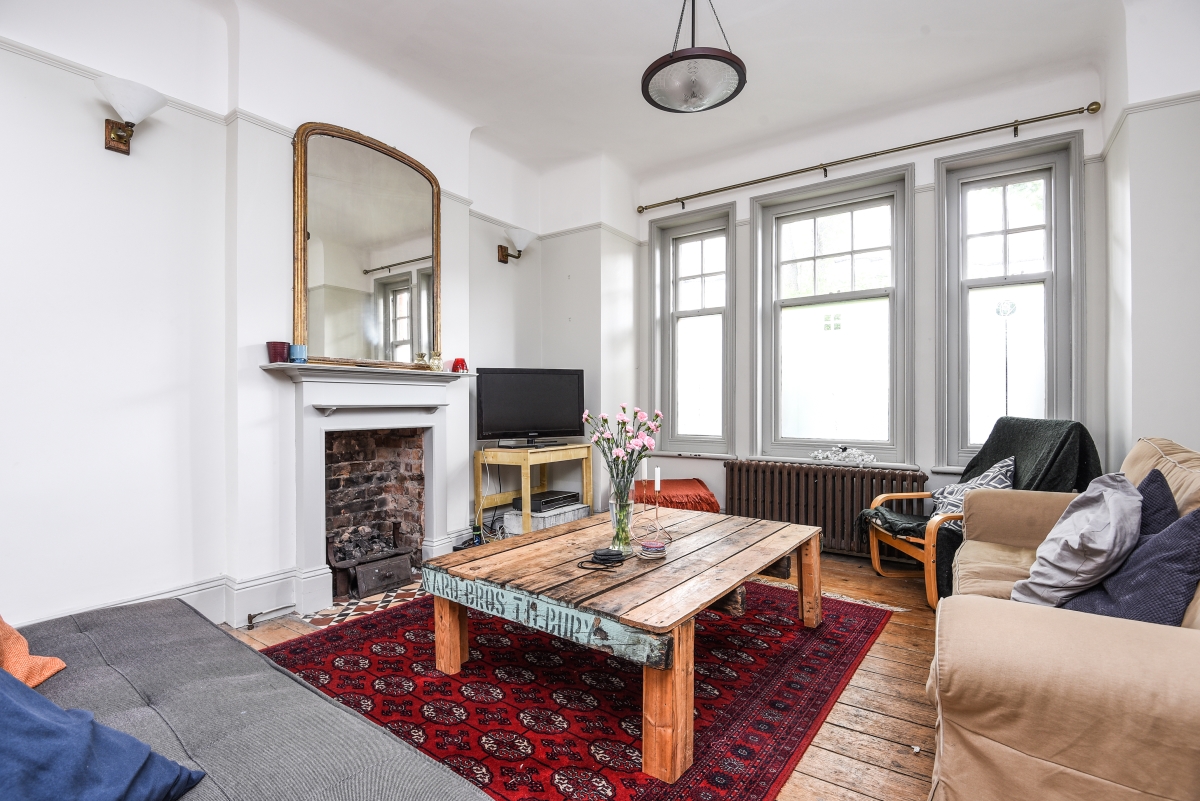 Cricklade Avenue, Streatham Hil, London, SW2