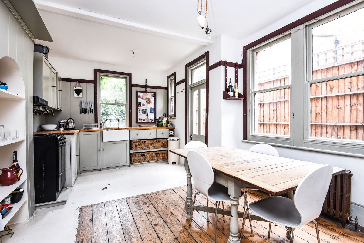 Cricklade Avenue, Streatham Hil, London, SW2