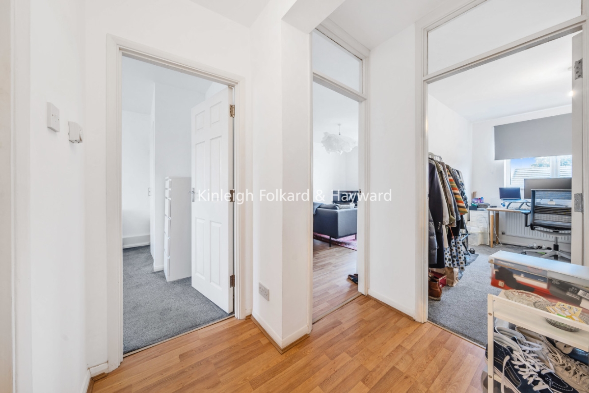 Knighton Park Road, London, SE26