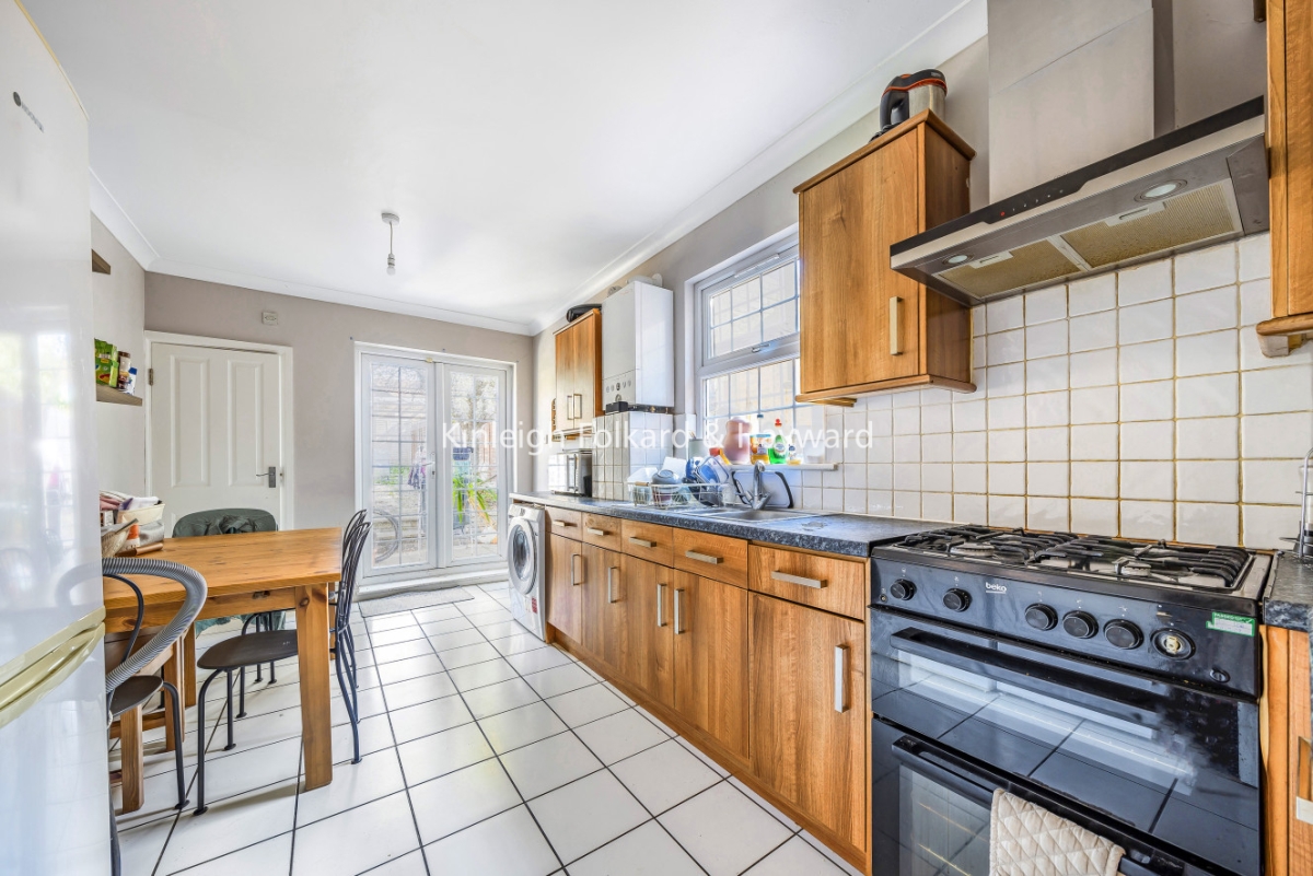 Carlwell Street, London, SW17