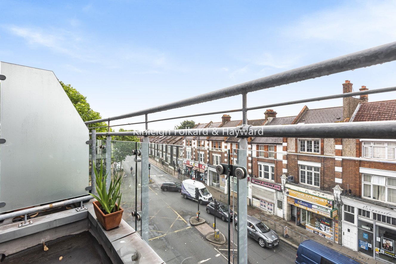 Mitcham Road, Tooting, London, SW17