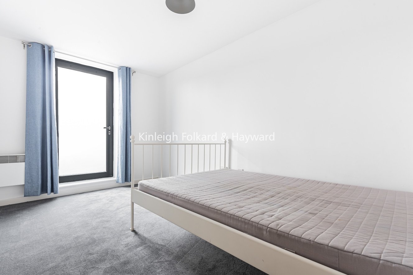 Mitcham Road, Tooting, London, SW17