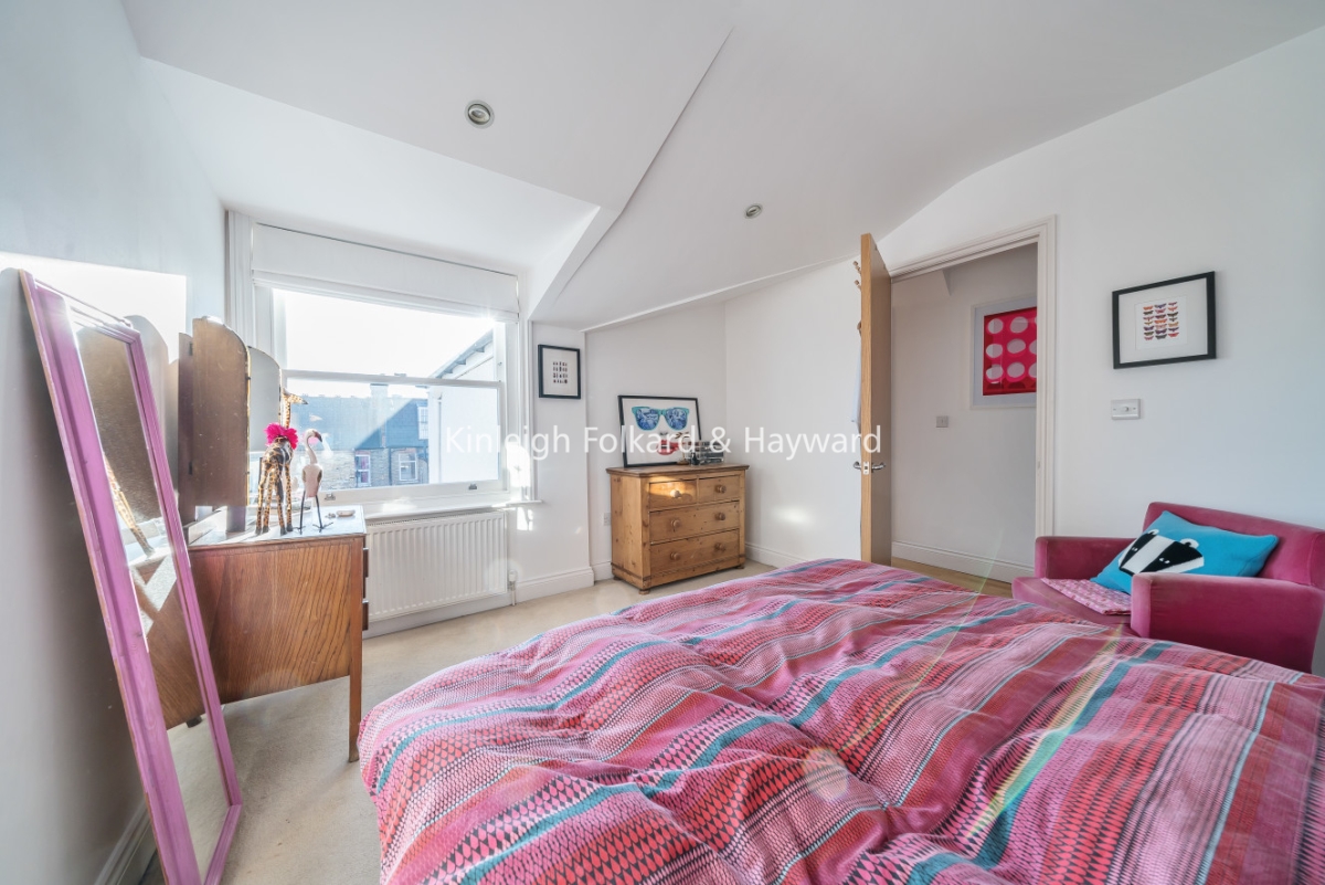 Undine Street, London, SW17