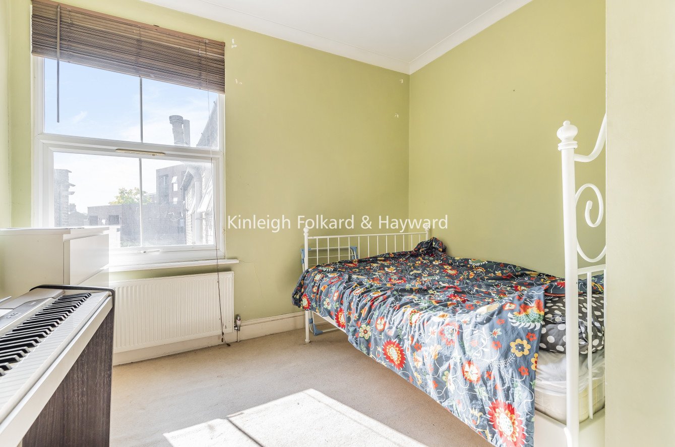 Sellincourt Road, London, SW17