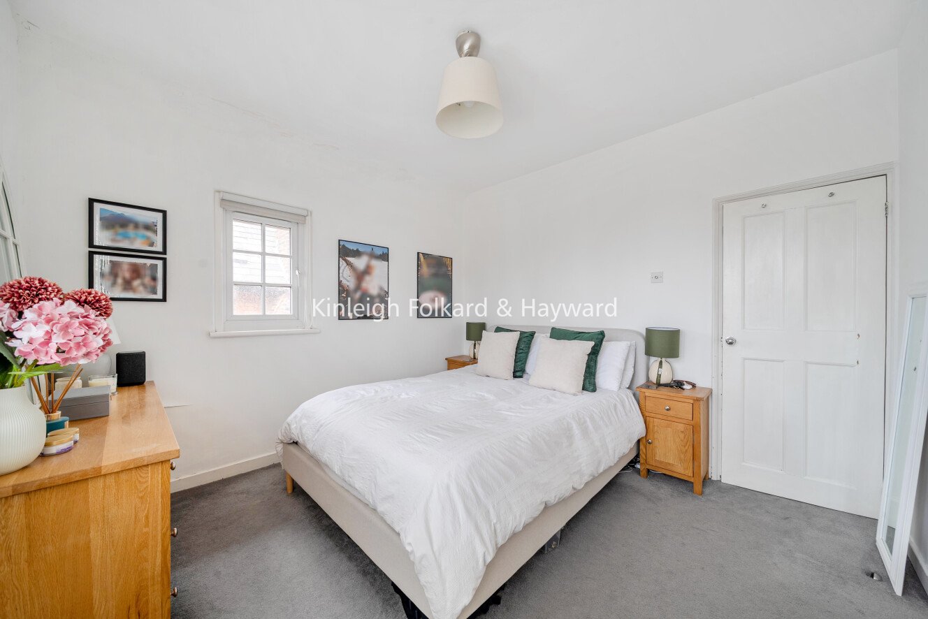 Derinton Road, London, SW17