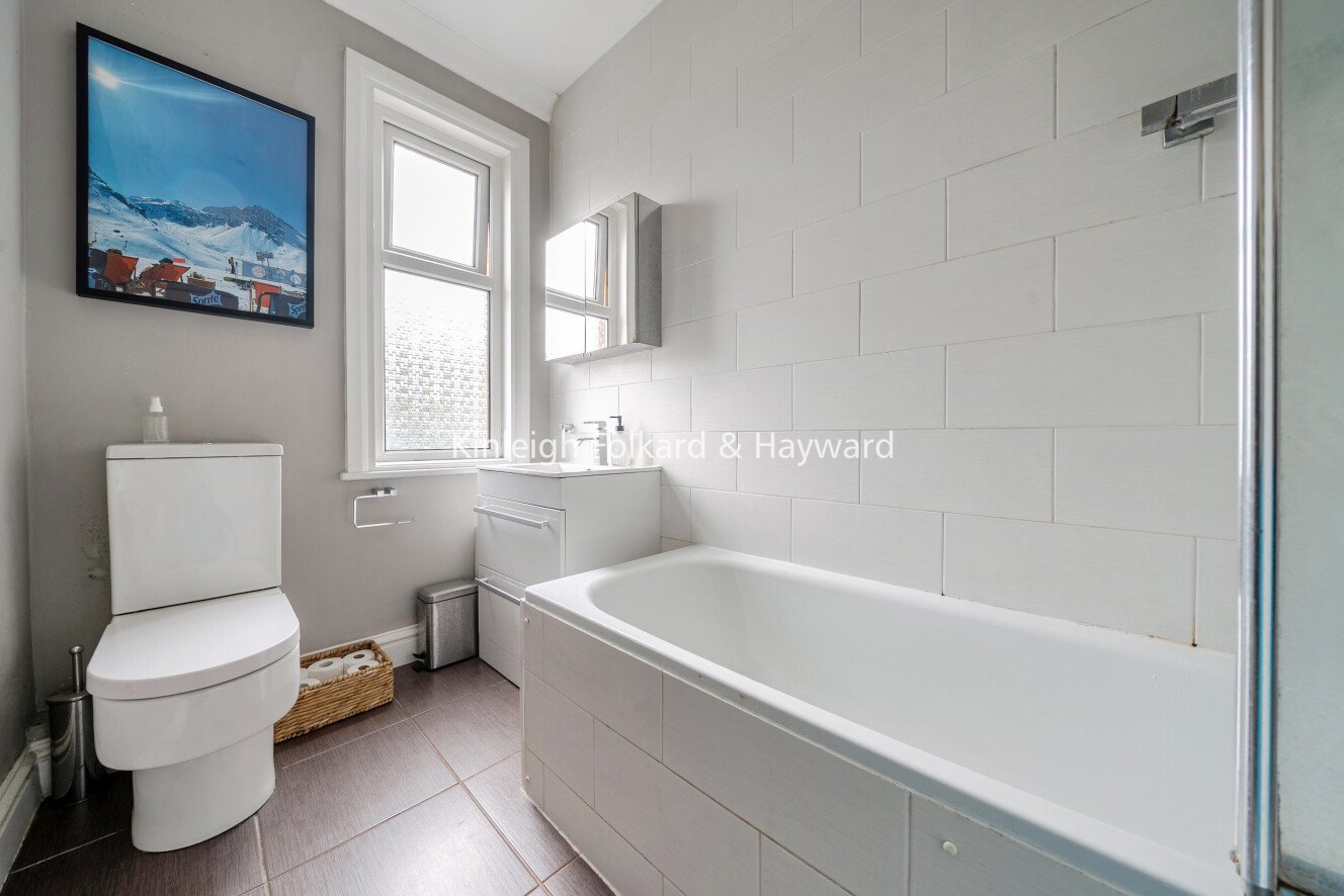 Derinton Road, London, SW17