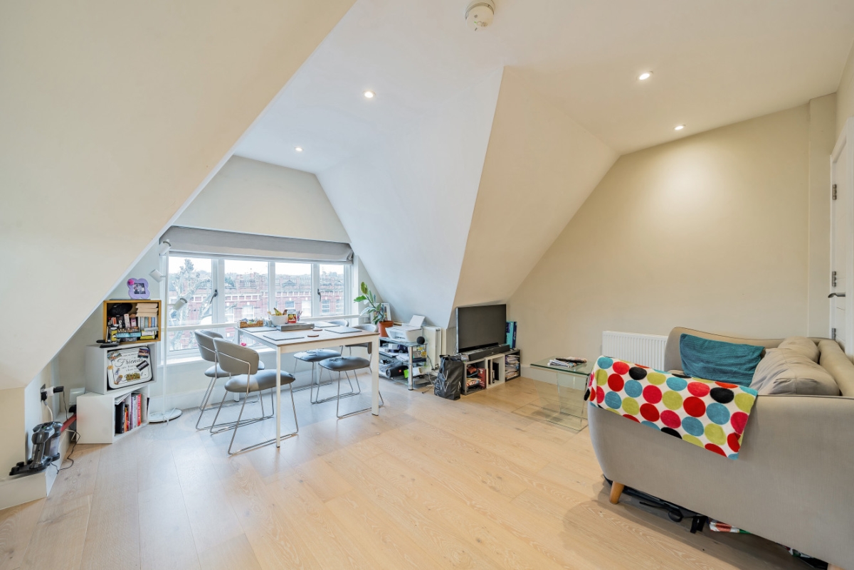 Cricklewood Broadway, London, NW2