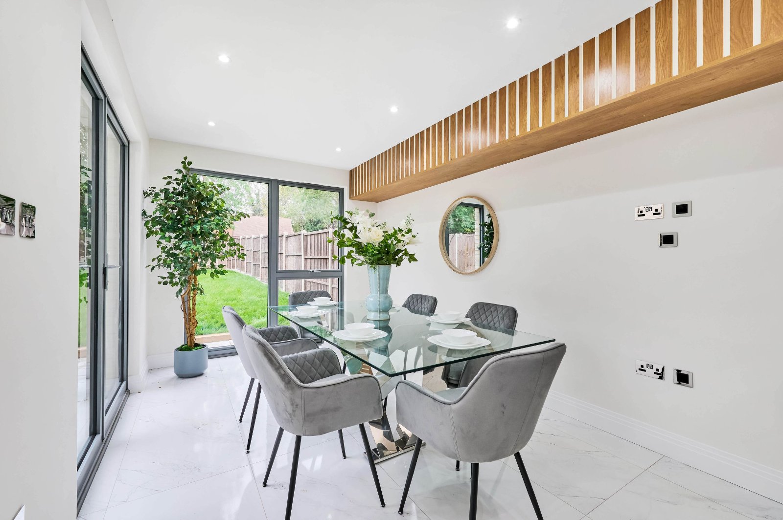 Pollards Hill North, Streatham, London, SW16