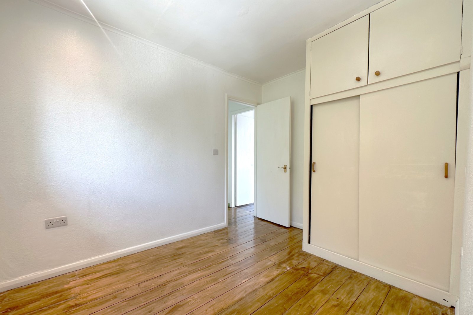 One Tree Close, London, SE23