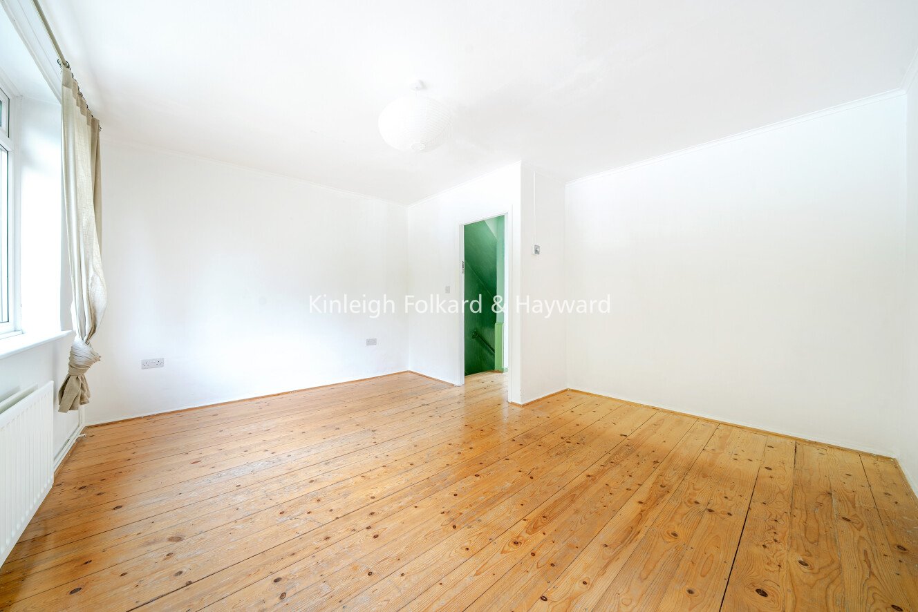 One Tree Close, London, SE23