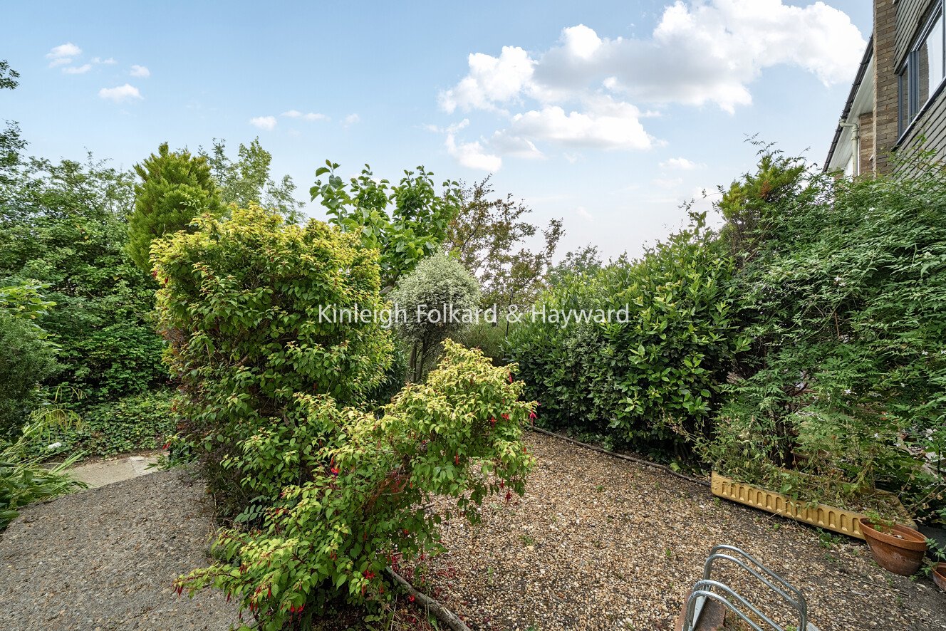 One Tree Close, London, SE23