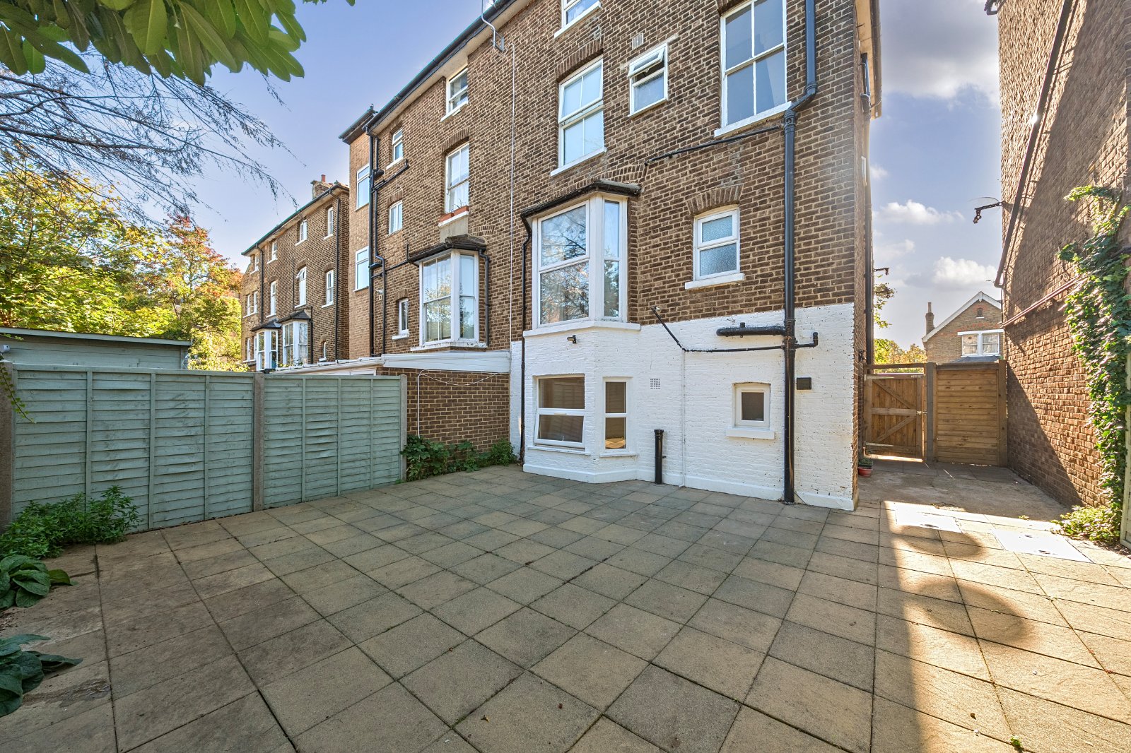 Kingston Road, Wimbledon, London, SW19