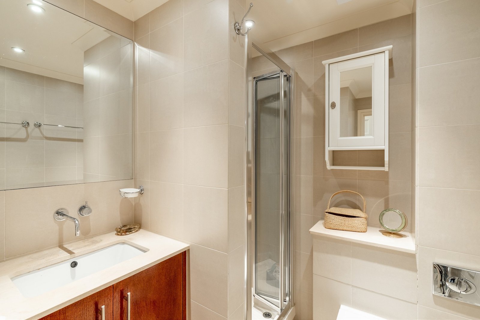 Evelyn Gardens, London, SW7